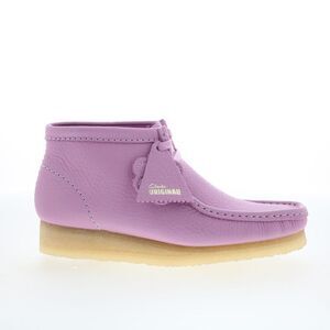 Clarks Womens Wallabee Boot Purple Boots (NWT)